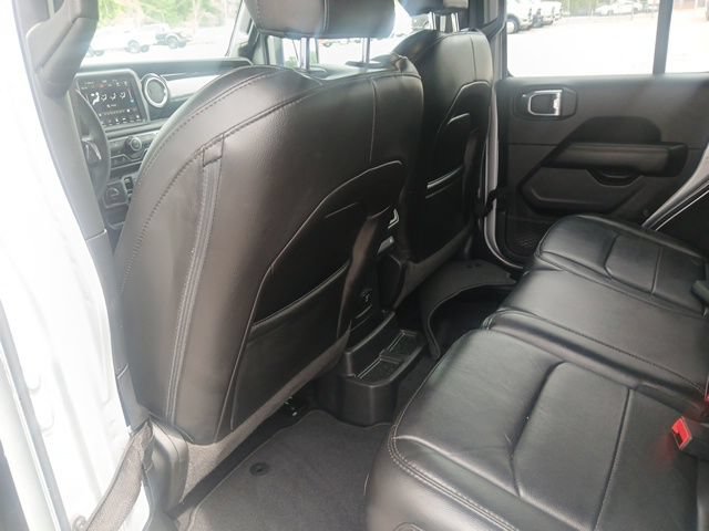 Used 2023 Jeep Wrangler Unlimited Sahara AWD/4WD image 12