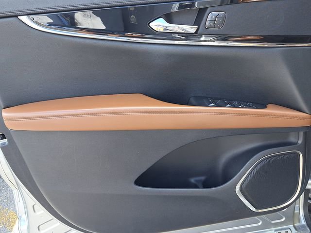 Used 2022 Lincoln Nautilus Reserve FWD image 18