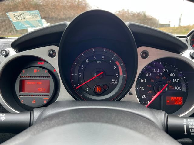 Used 2020 Nissan 370Z w/ Sport Package image 23