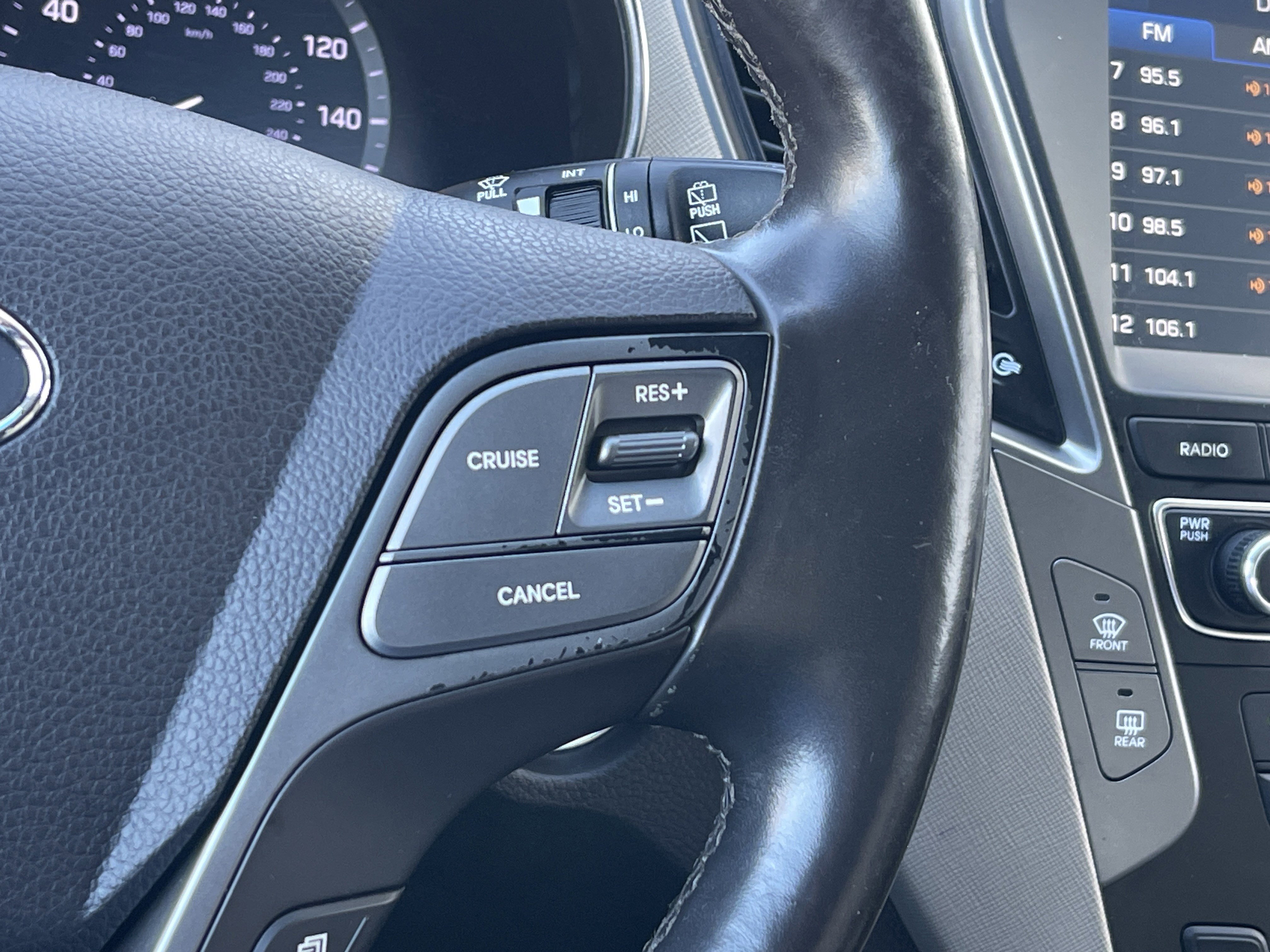 Used 2017 Hyundai Santa Fe Sport w/ 2.4L Tech Package 04 image 19