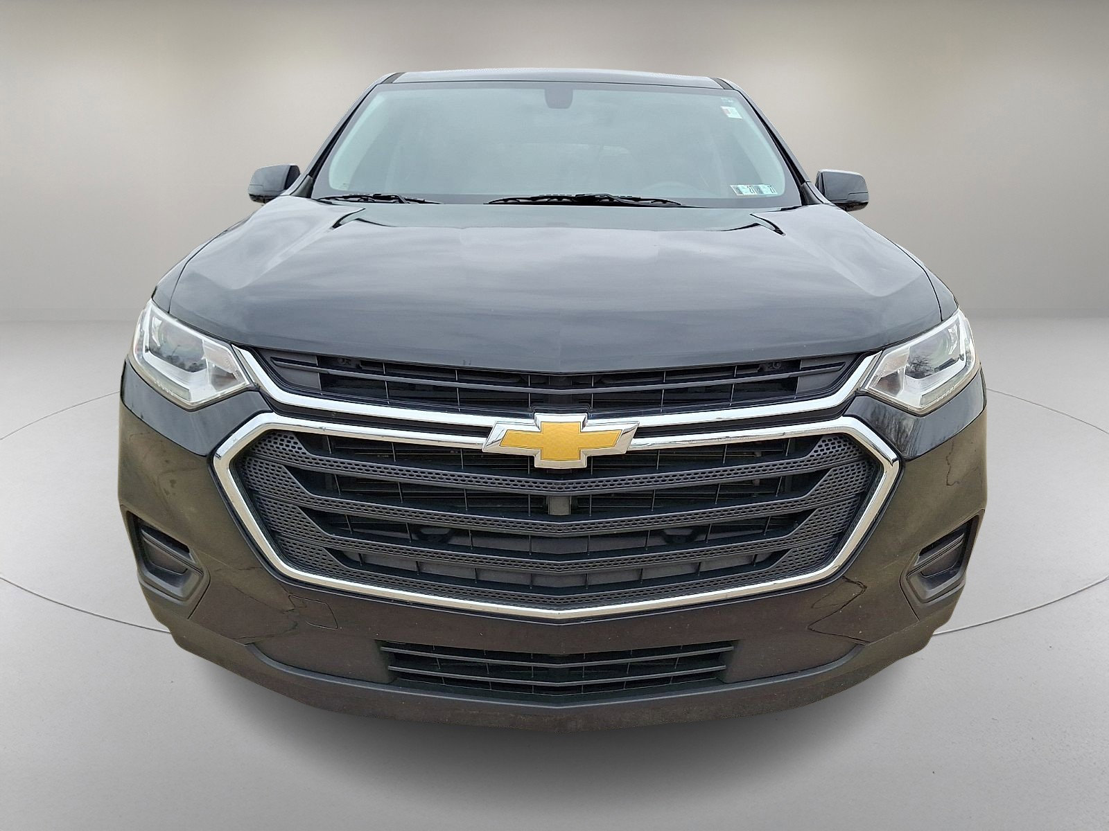 Used 2018 Chevrolet Traverse LS image 3