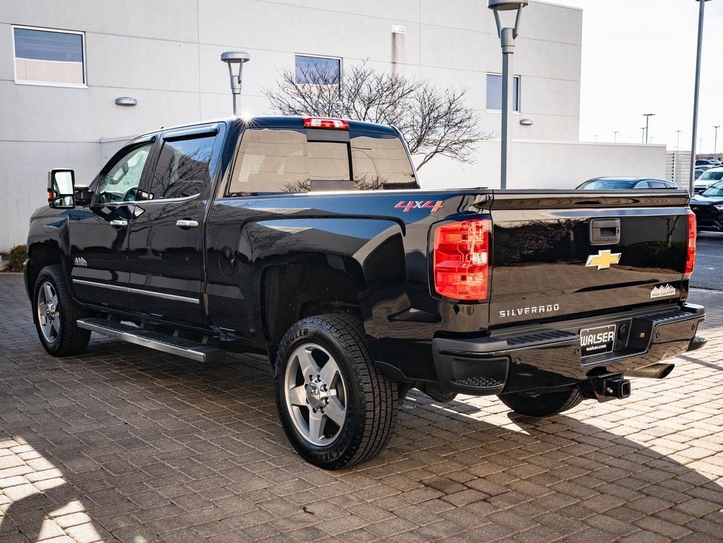 Used 2018 Chevrolet Silverado 2500 High Country image 6