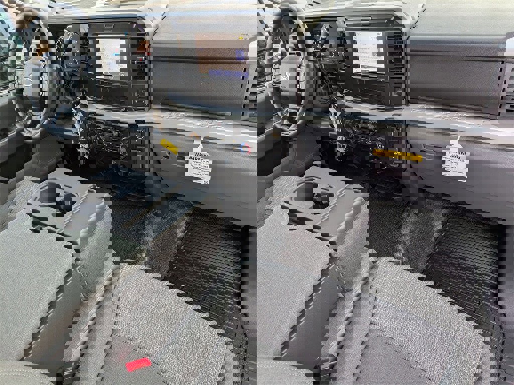 New 2025 Ford F350 XLT image 18