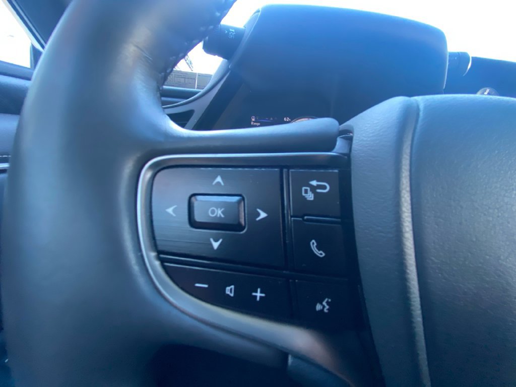 Used 2023 Lexus ES 350 w/ Premium Package FWD image 19