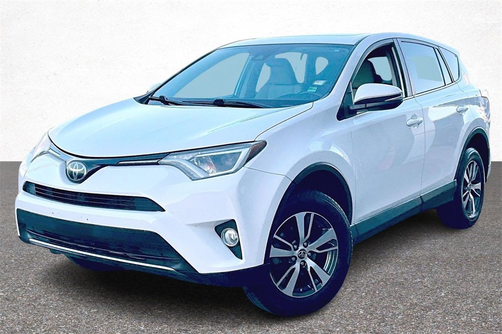 Certified 2018 Toyota RAV4 XLE video 3