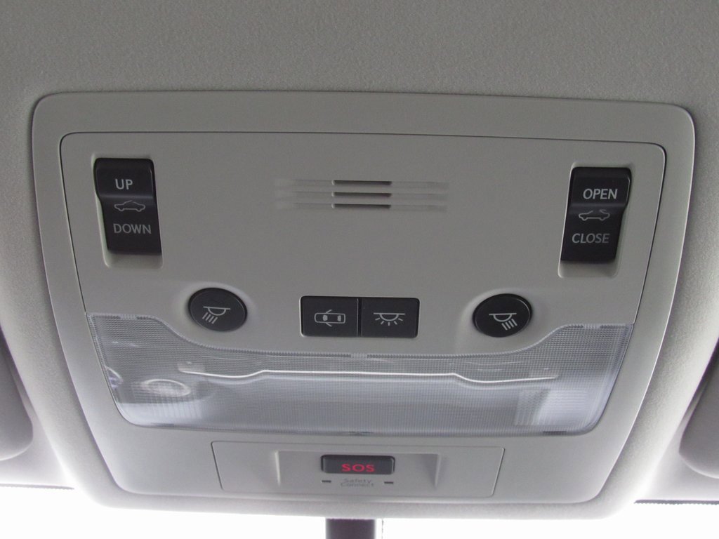 Used 2016 Lexus IS 300 AWD image 26