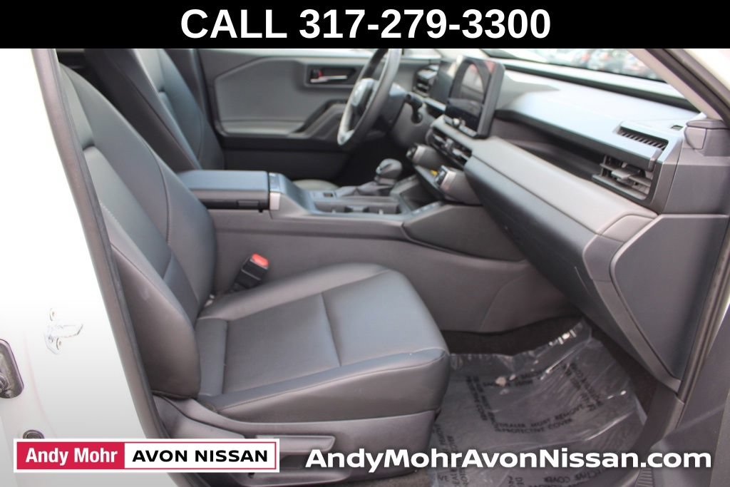 Used 2026 Toyota RAV4 XLE Premium AWD/4WD image 21