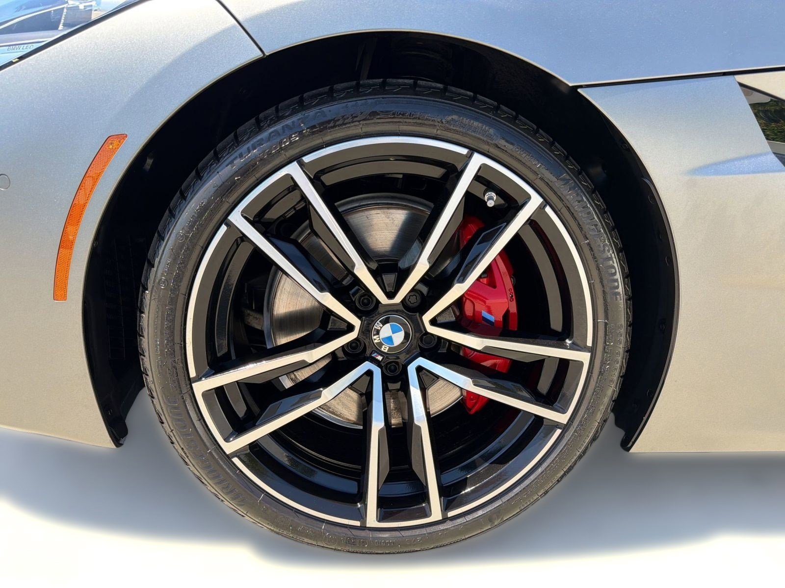 Certified 2022 BMW Z4 M40i w/ Premium Package RWD image 12