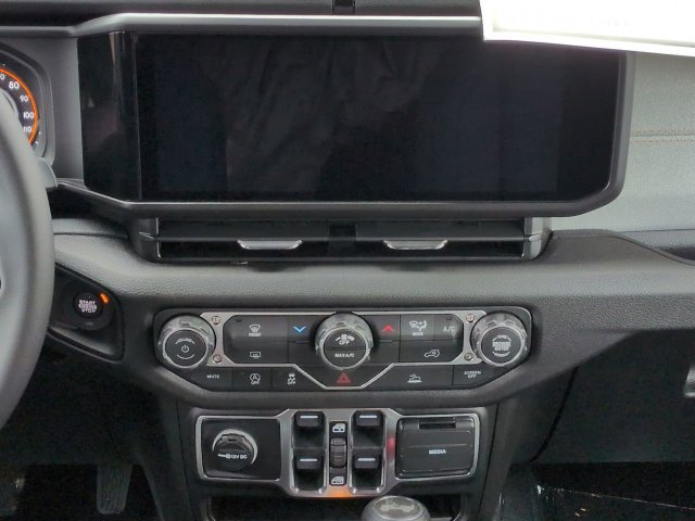 New 2026 Jeep Wrangler Unlimited Sport AWD/4WD image 16