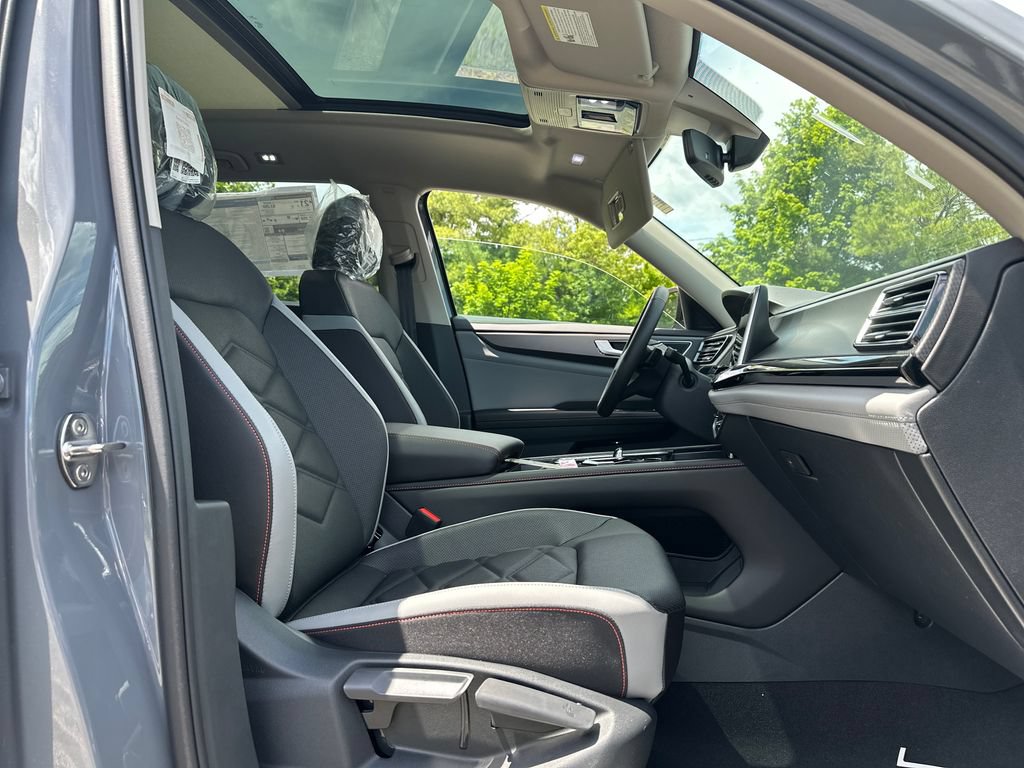 New 2026 Volkswagen Atlas Peak Edition AWD/4WD image 19