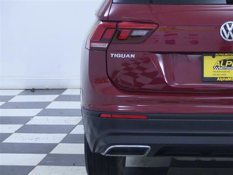 Used 2018 Volkswagen Tiguan S image 28