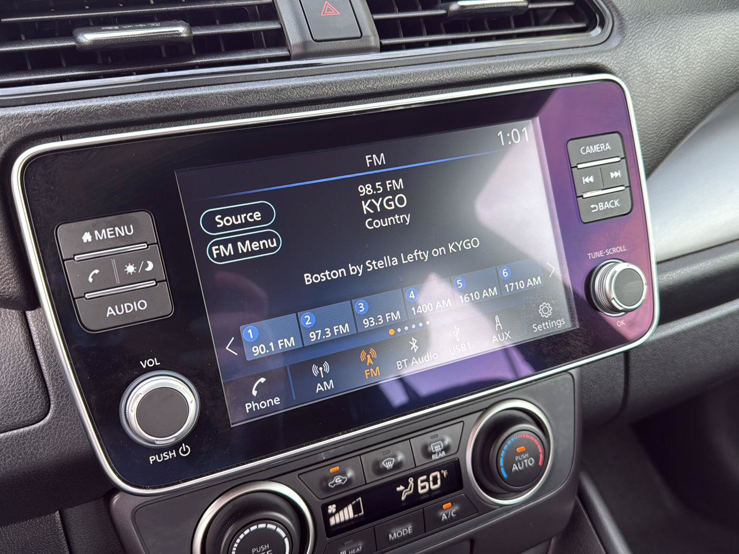Certified 2025 Nissan Leaf S FWD image 15