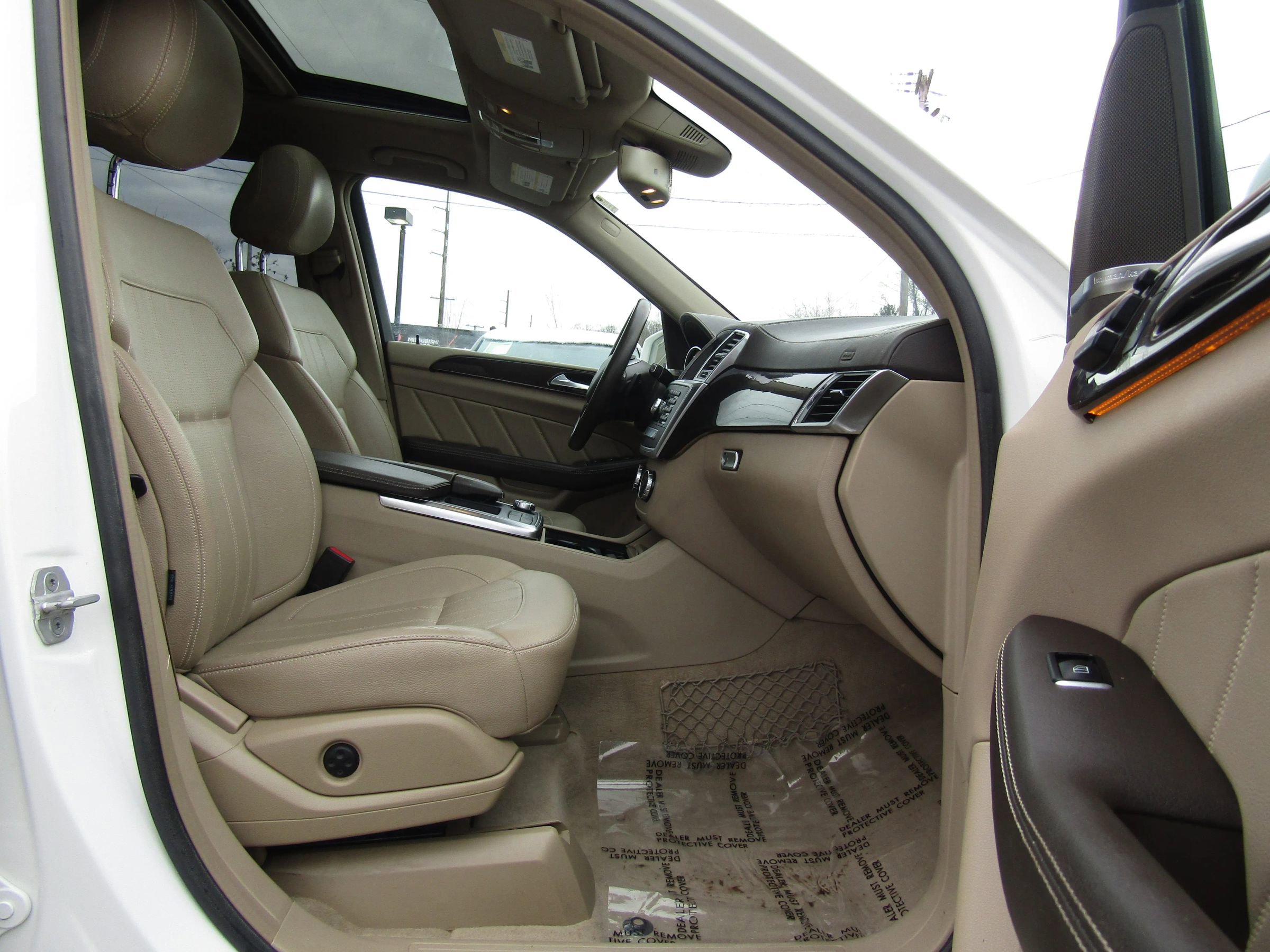 Used 2015 Mercedes-Benz GL 320 BlueTEC 4MATIC image 11