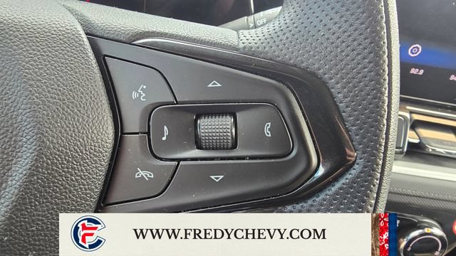 Used 2025 Chevrolet TrailBlazer LT AWD/4WD image 17