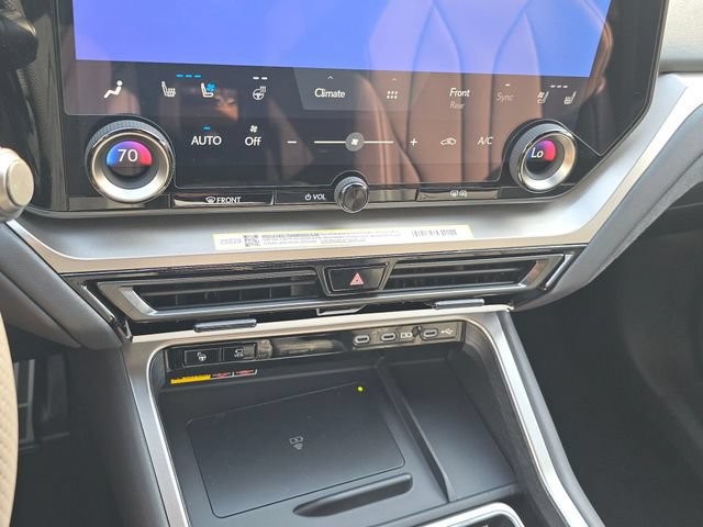 New 2026 Lexus TX 500h AWD w/ Technology Package image 30