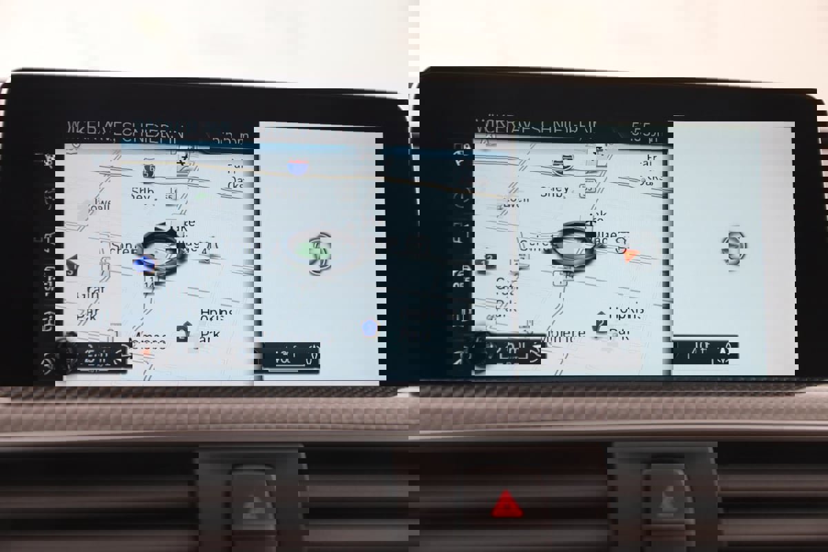 Used 2017 BMW M3 w/ Executive Package image 9