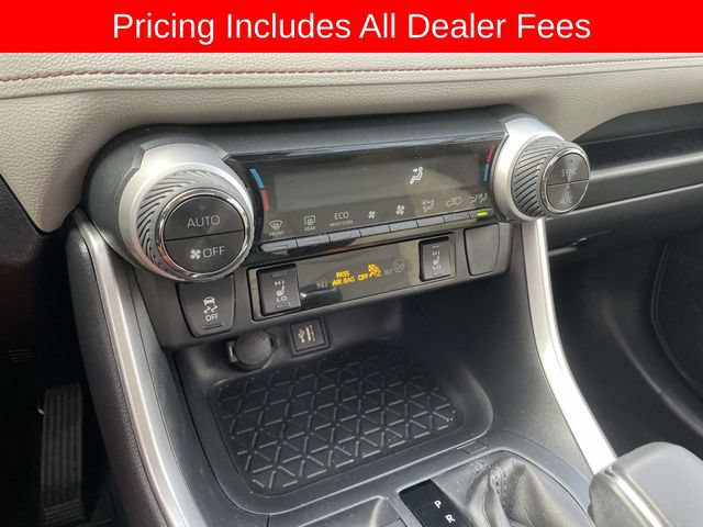 Used 2023 Toyota RAV4 XLE Premium AWD/4WD image 33