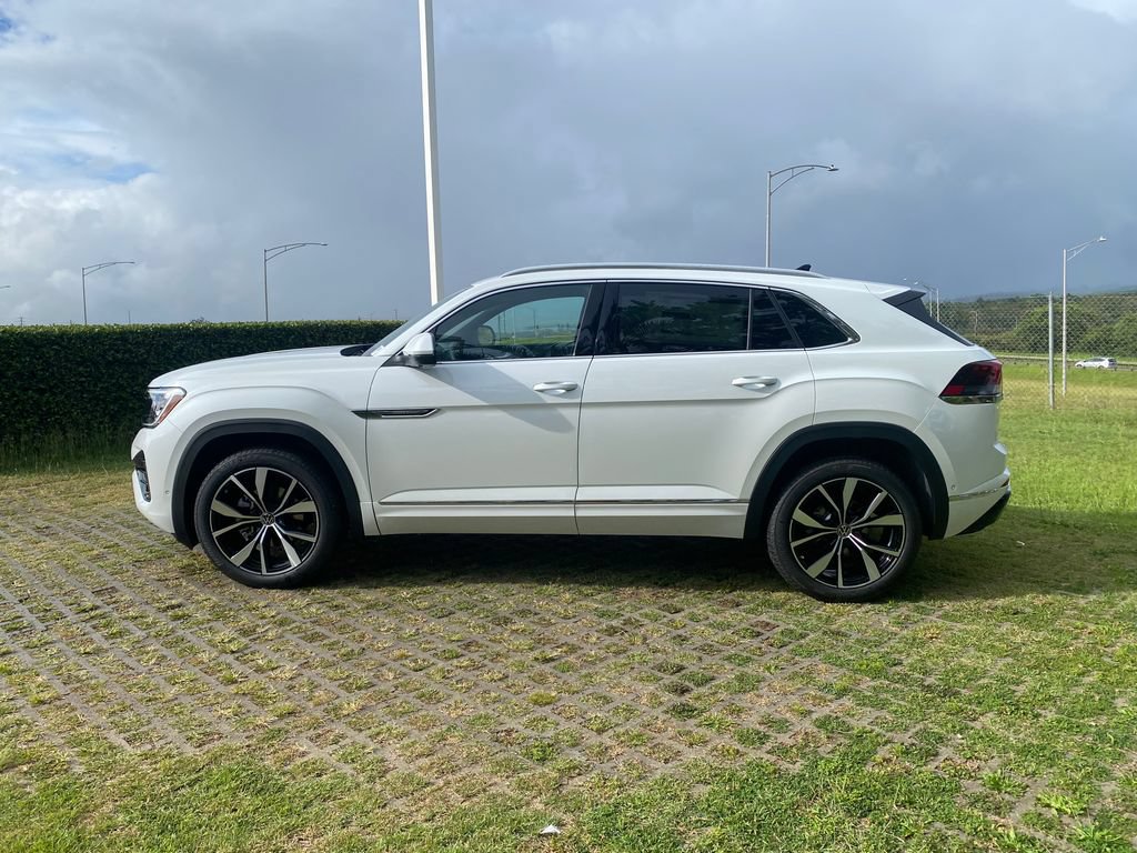 New 2026 Volkswagen Atlas Cross Sport SEL Premium R-Line AWD/4WD image 4