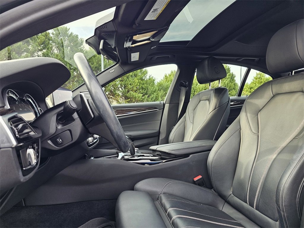Used 2019 BMW 530i w/ Convenience Package image 14