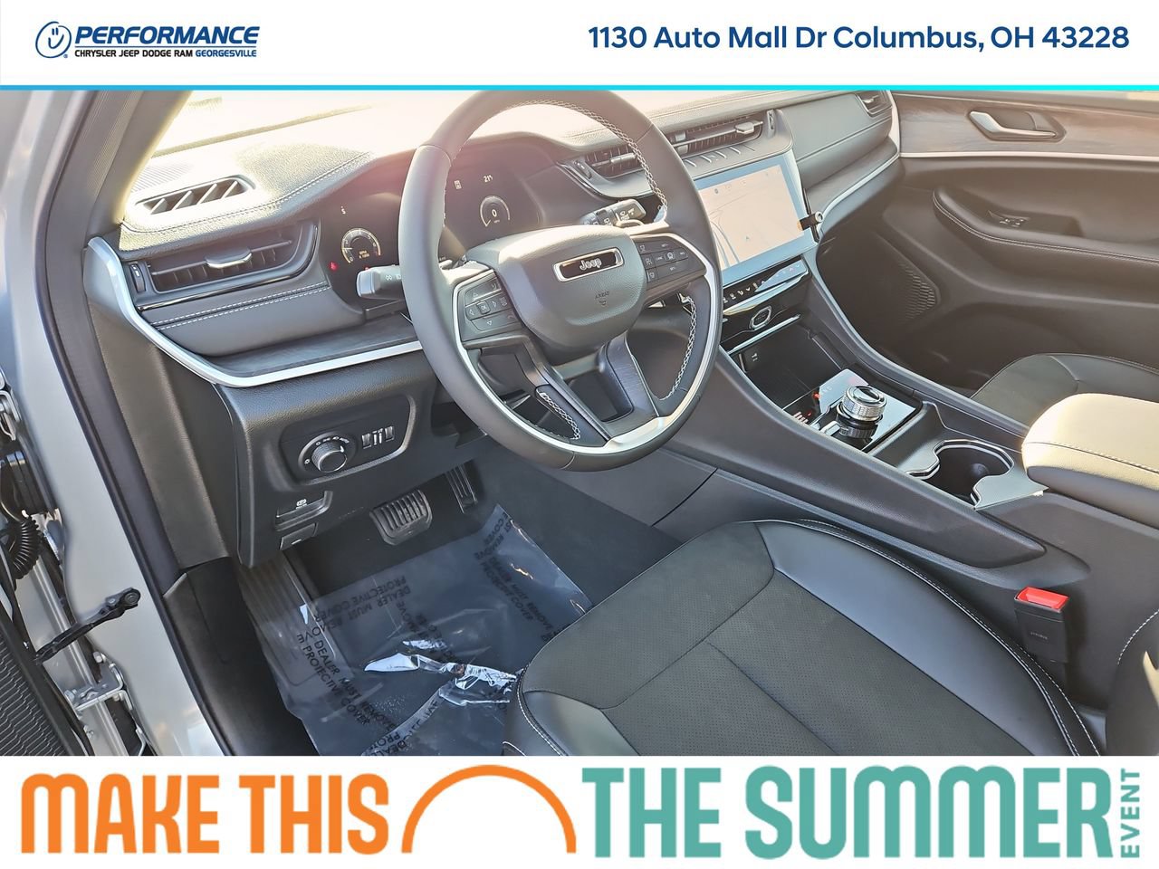 New 2026 Jeep Grand Cherokee Altitude AWD/4WD image 17