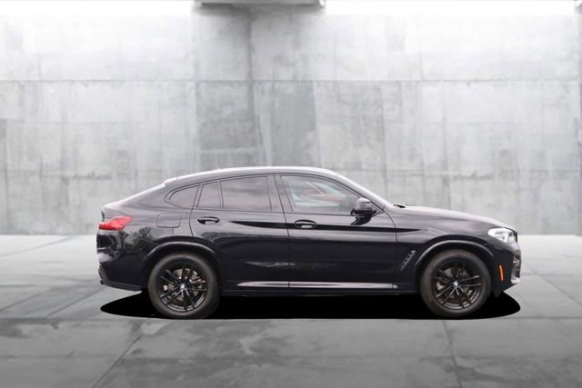 Used 2021 BMW X4 xDrive30i w/ M Sport Package image 5