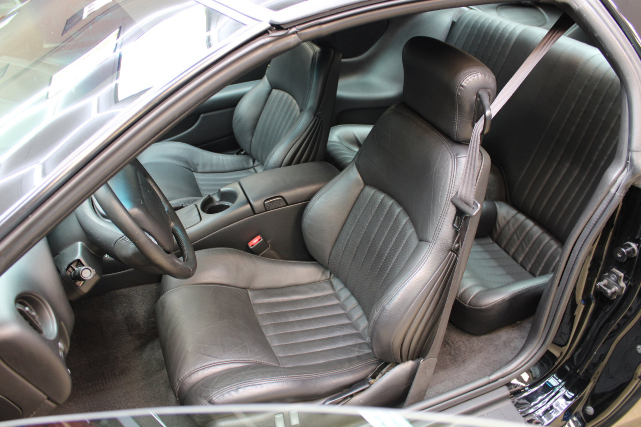 Used 2000 Pontiac Firebird Formula image 36