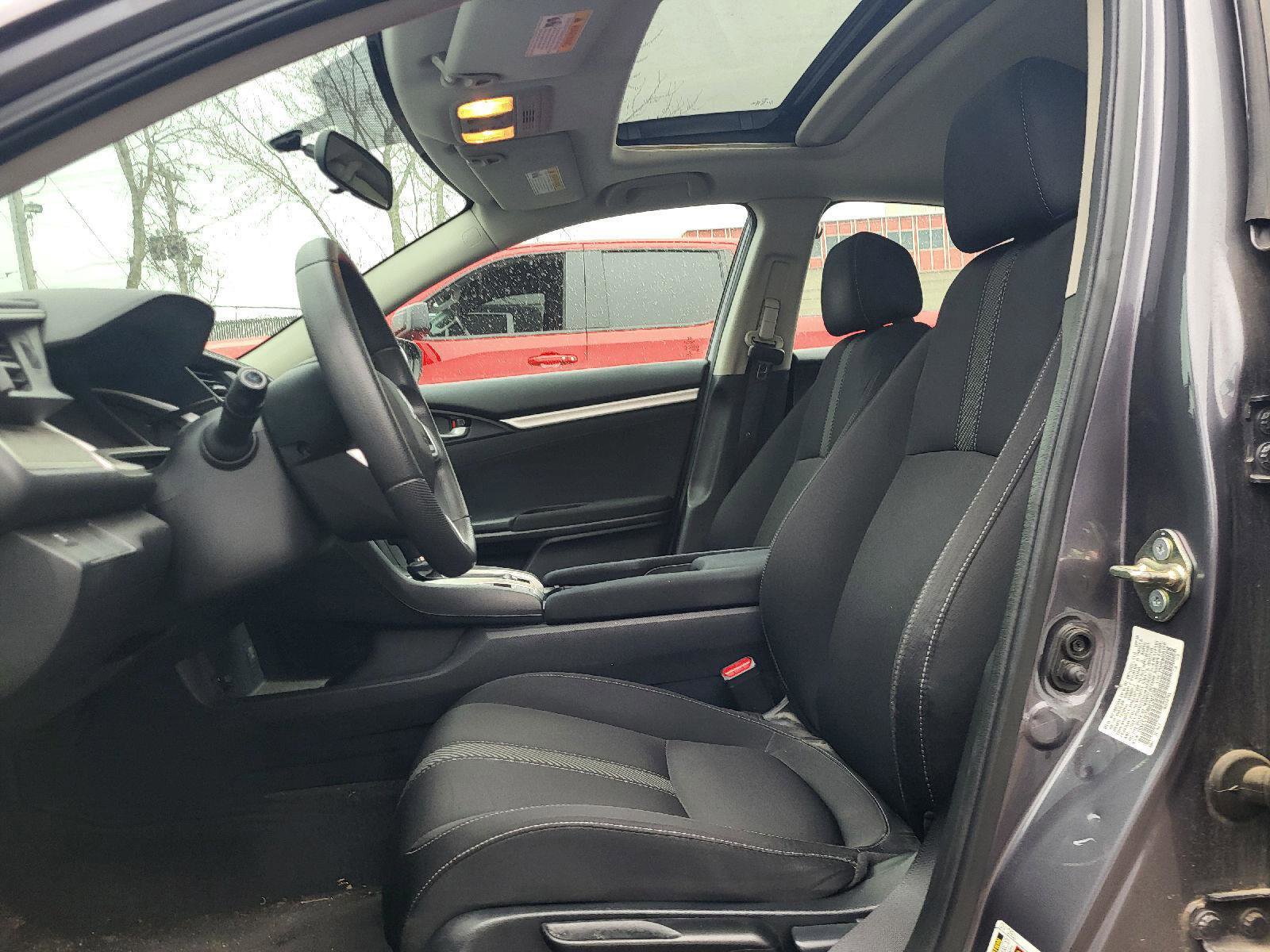 Used 2017 Honda Civic EX-T image 9