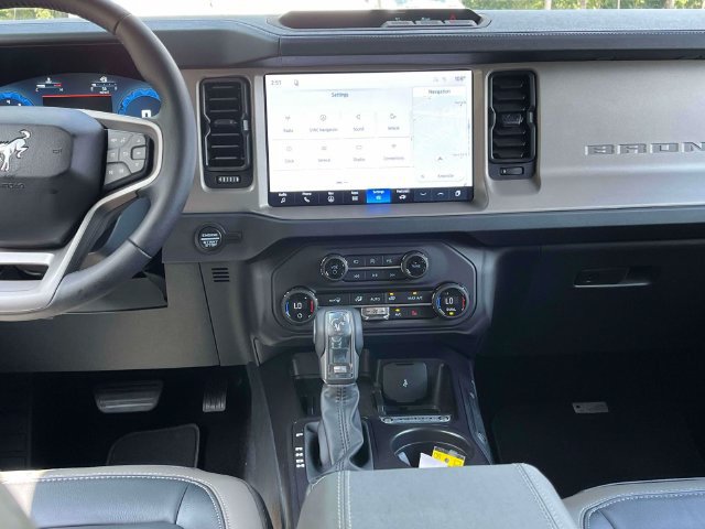 New 2026 Ford Bronco Outer Banks AWD/4WD image 13