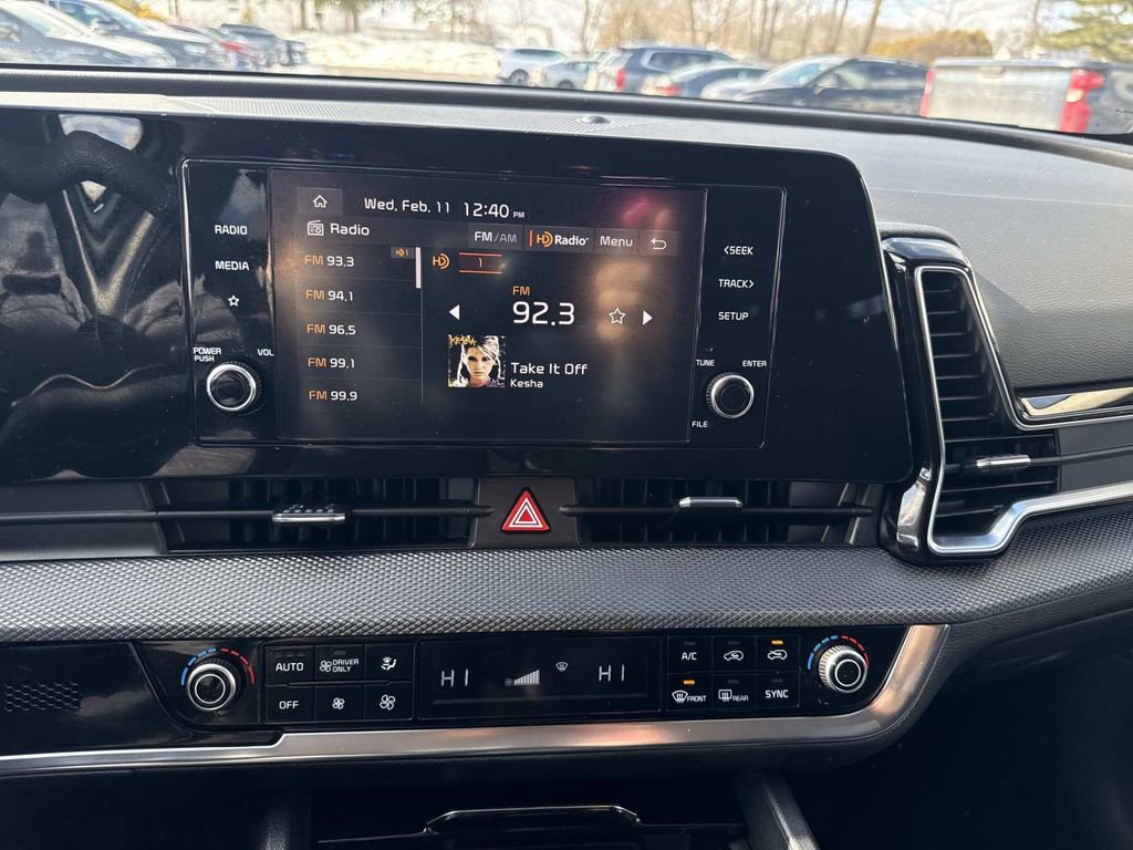 Used 2024 Kia Sportage LX image 22