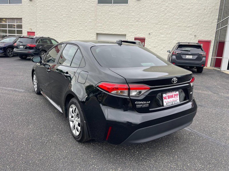 Used 2026 Toyota Corolla LE FWD image 4