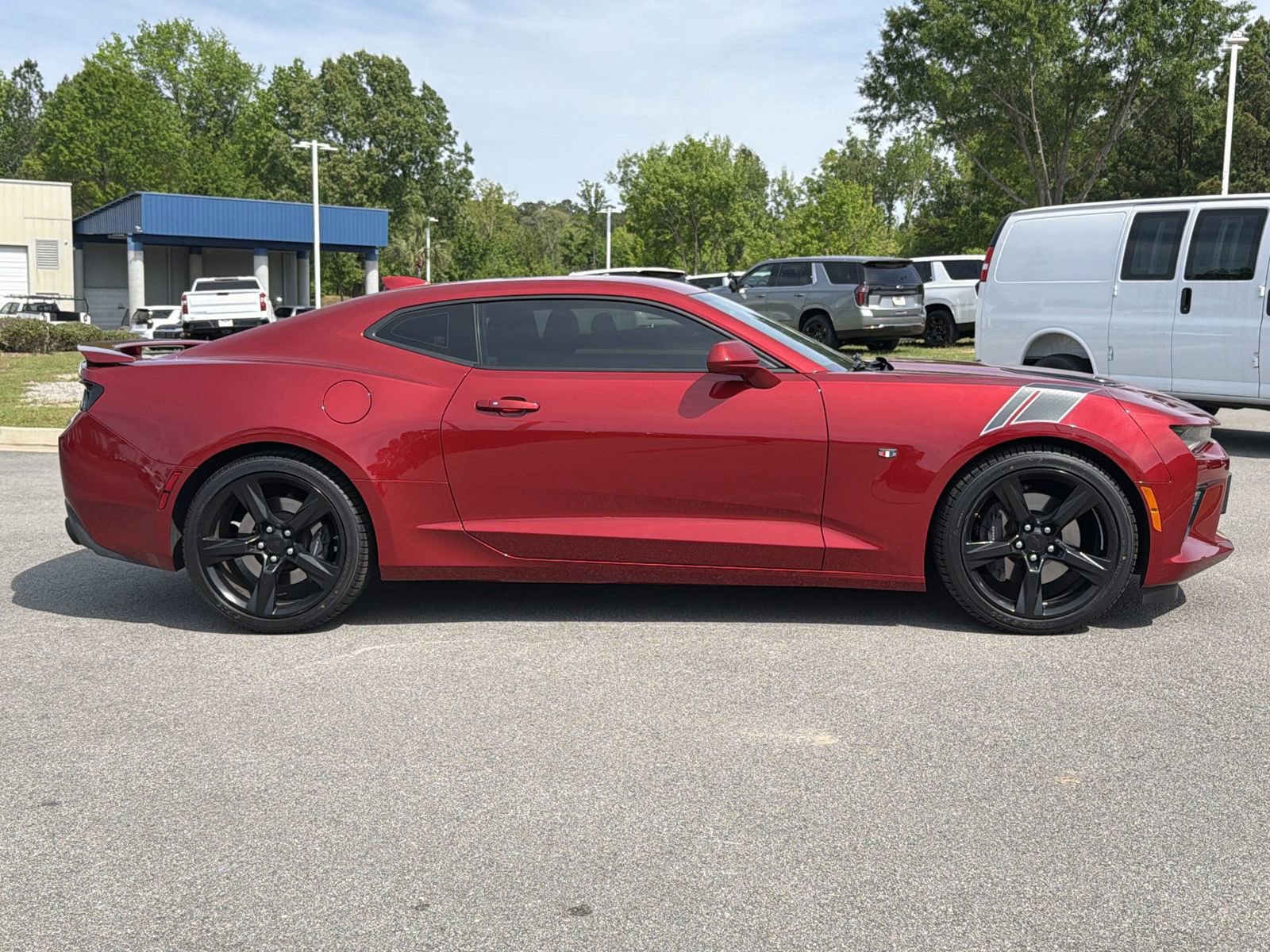 Used 2017 Chevrolet Camaro SS RWD image 10