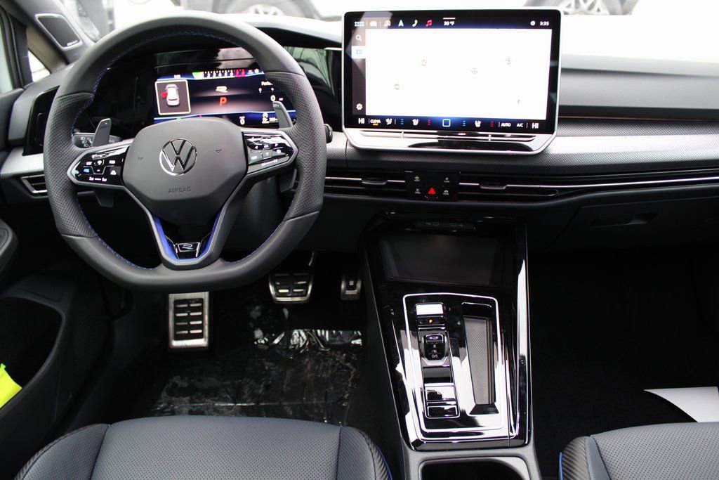 New 2026 Volkswagen Golf image 17