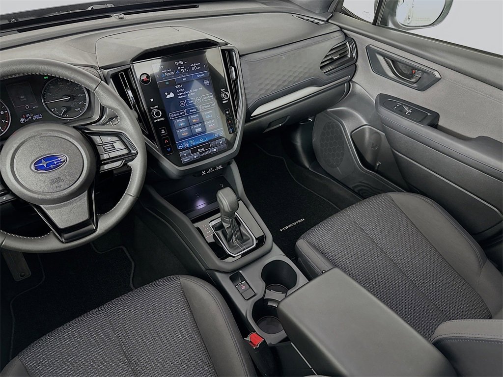 Used 2025 Subaru Forester Premium image 27