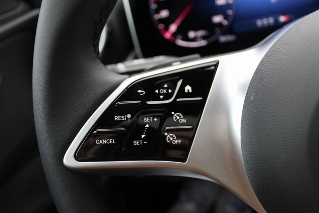 New 2025 Mercedes-Benz C 300 4MATIC Sedan image 17