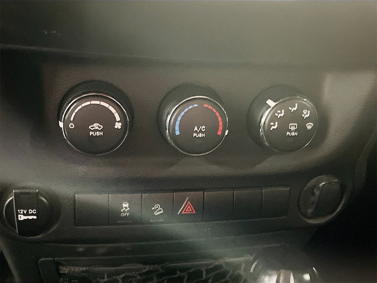 Used 2017 Jeep Wrangler Unlimited Sport w/ Mopar Chrome Edition Group image 14