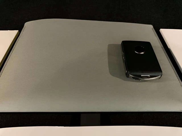 Used 2025 Volvo XC40 B5 Plus image 79