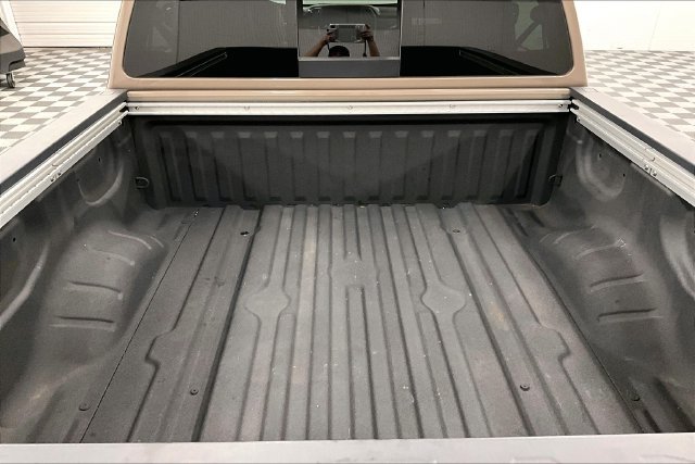 Used 2024 Nissan Titan PRO-4X w/ Pro-4x Utility Package AWD/4WD image 34