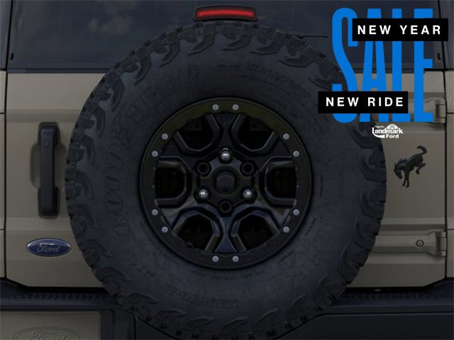 New 2025 Ford Bronco Badlands image 24