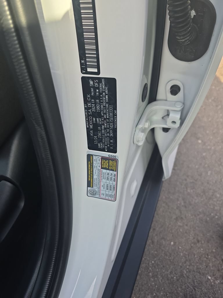 Used 2025 Kia K4 FWD image 27