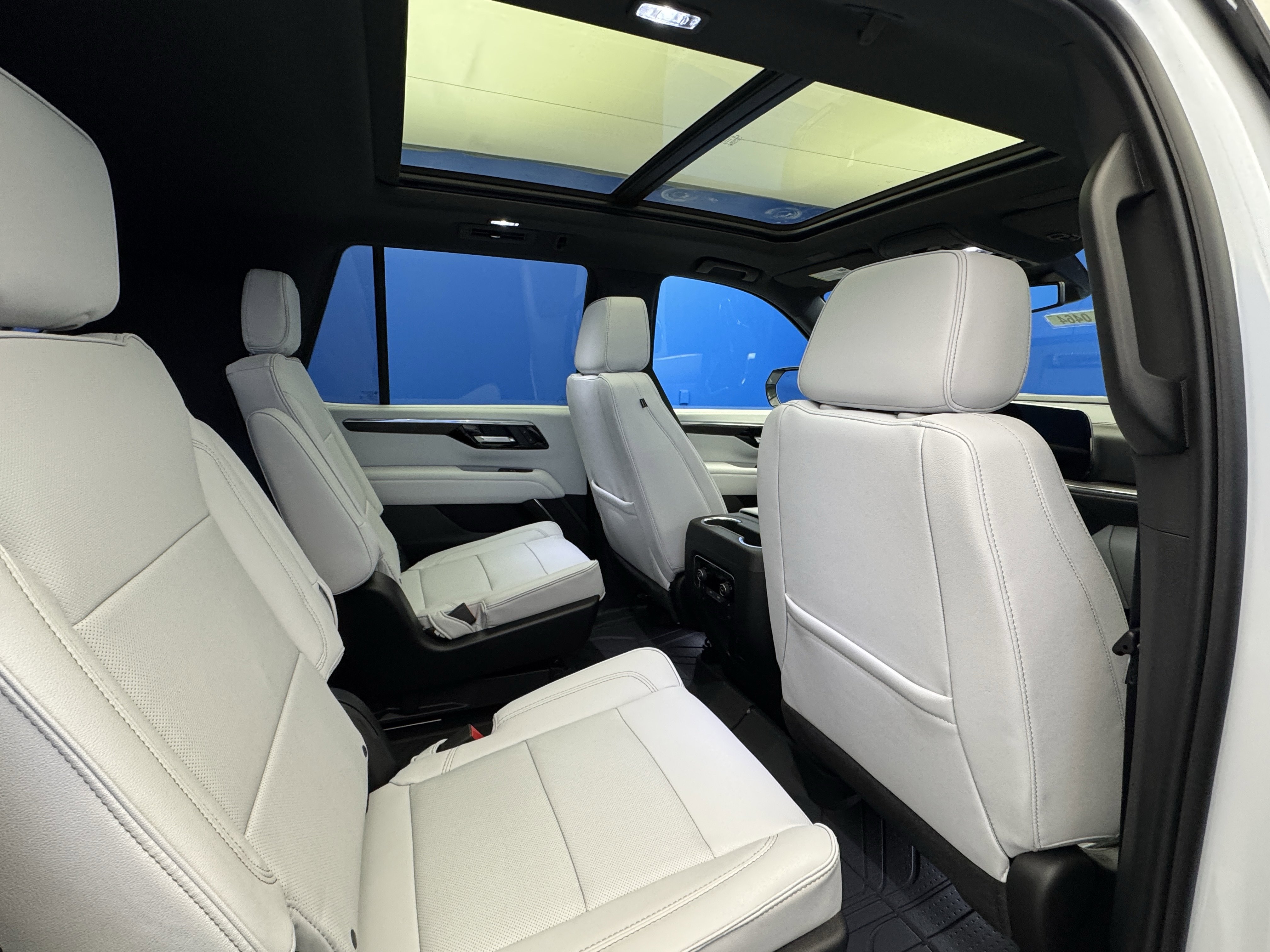 New 2026 Chevrolet Tahoe Premier w/ Sun And Tow Package image 28