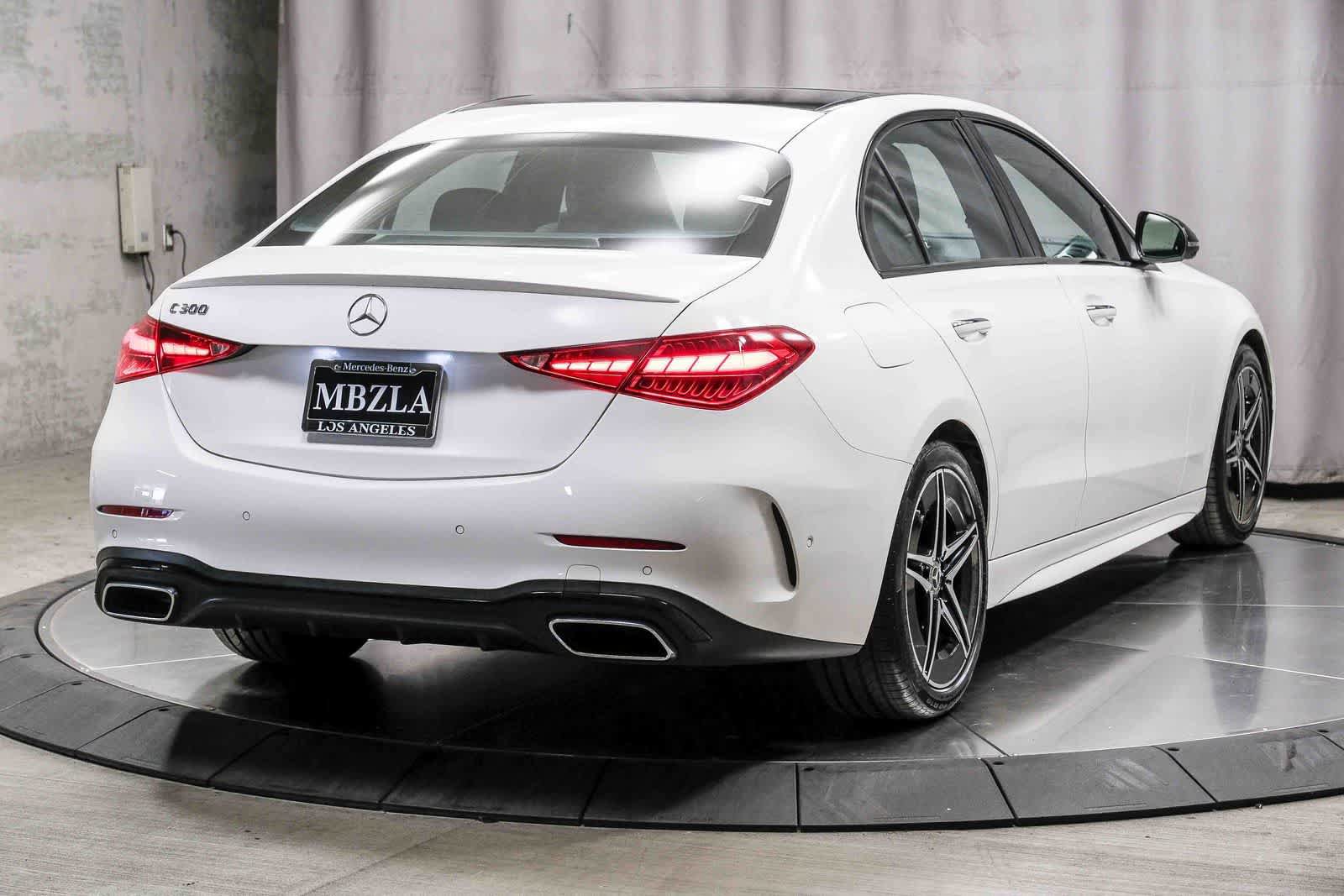 Certified 2022 Mercedes-Benz C 300 Sedan image 4