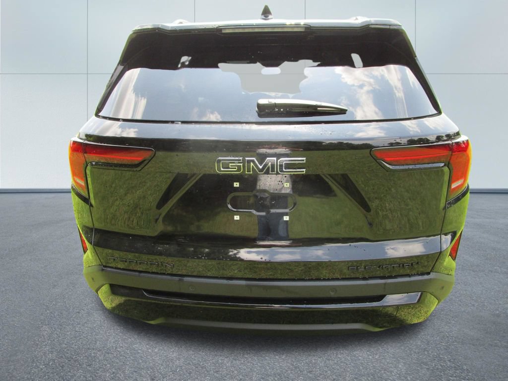 New 2027 GMC Terrain Elevation w/ Elevation Premium Package FWD image 9