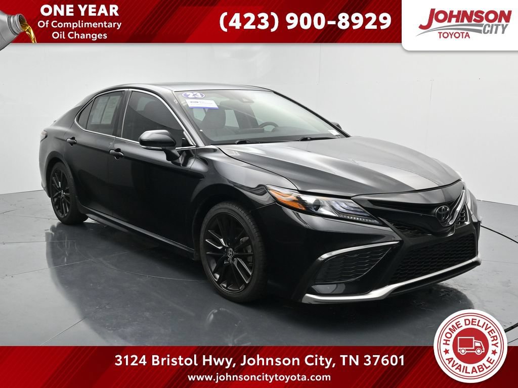 Used 2023 Toyota Camry XSE FWD image 1