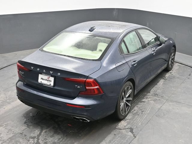 Used 2021 Volvo S60 T6 Momentum AWD/4WD image 34