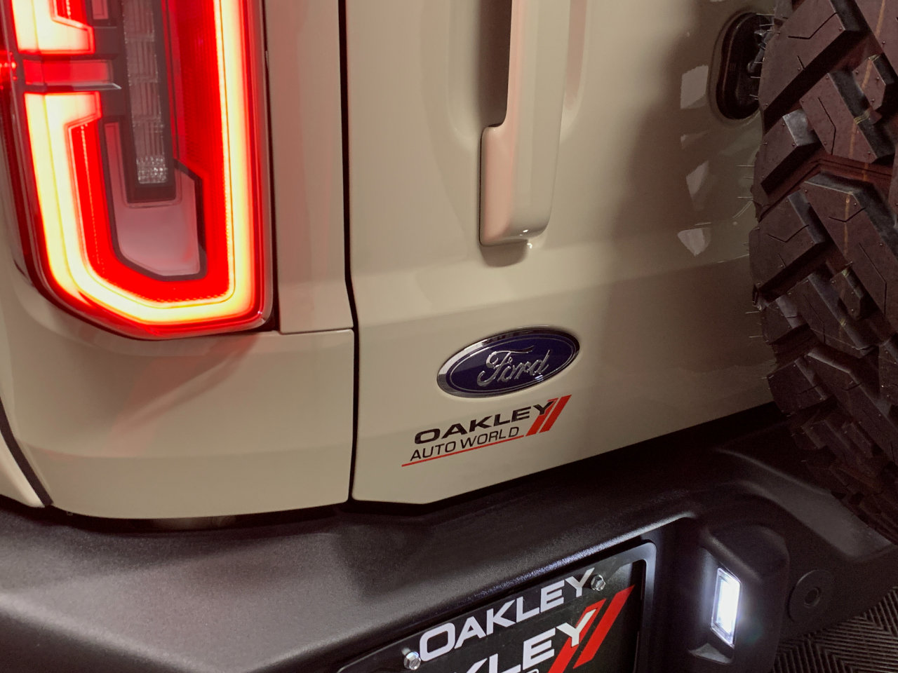 Used 2025 Ford Bronco Outer Banks w/ Sasquatch Package image 28