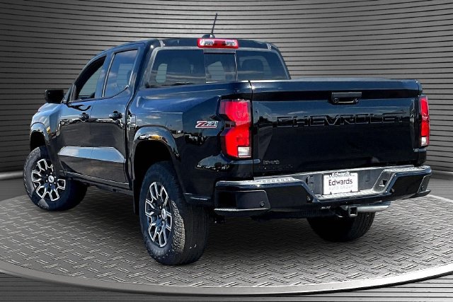 New 2026 Chevrolet Colorado Z71 w/ Technology Package AWD/4WD image 3