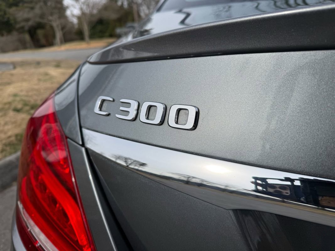 Used 2017 Mercedes-Benz C 300 4MATIC Sedan image 35