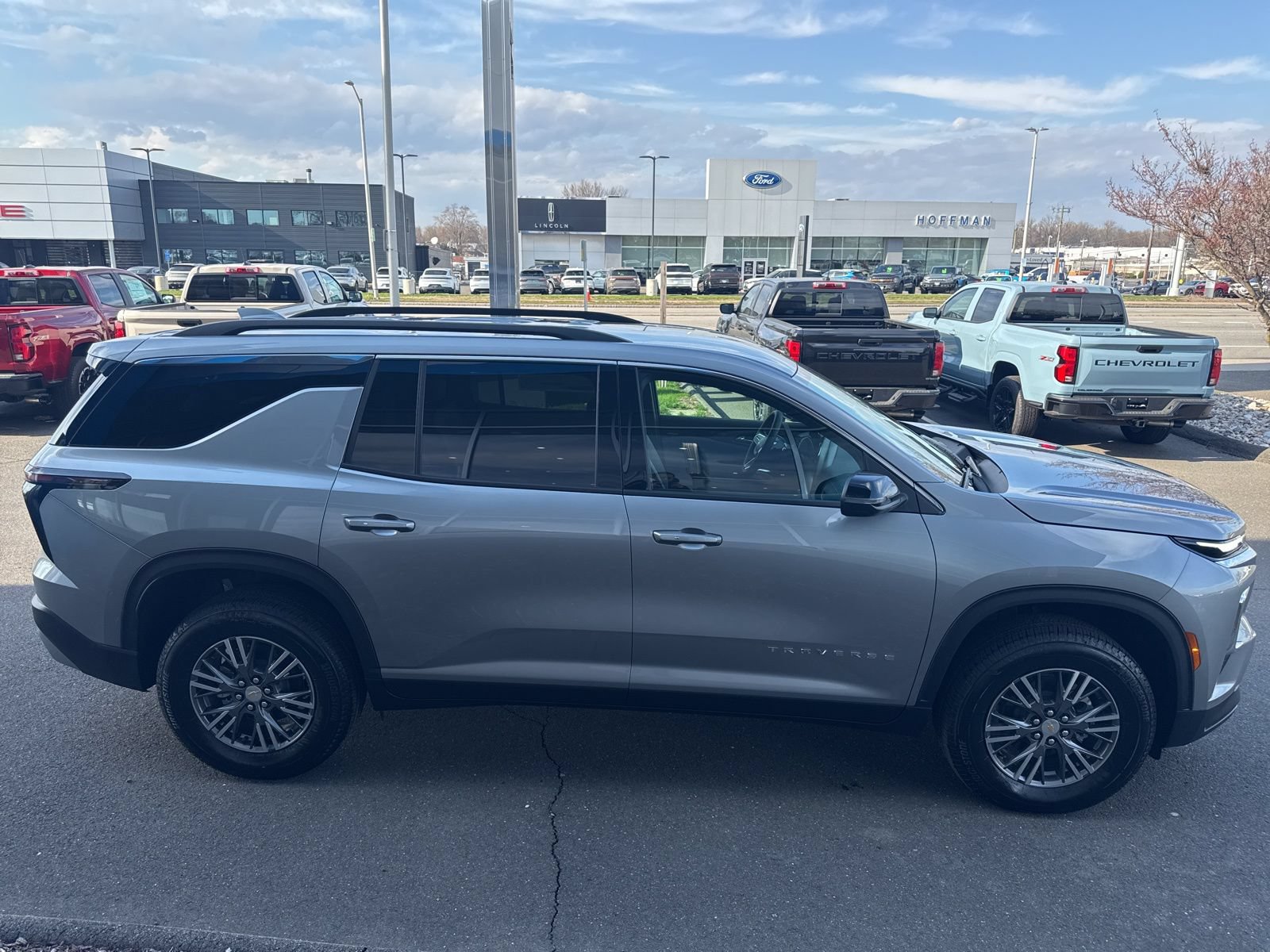 New 2026 Chevrolet Traverse LT AWD/4WD image 5