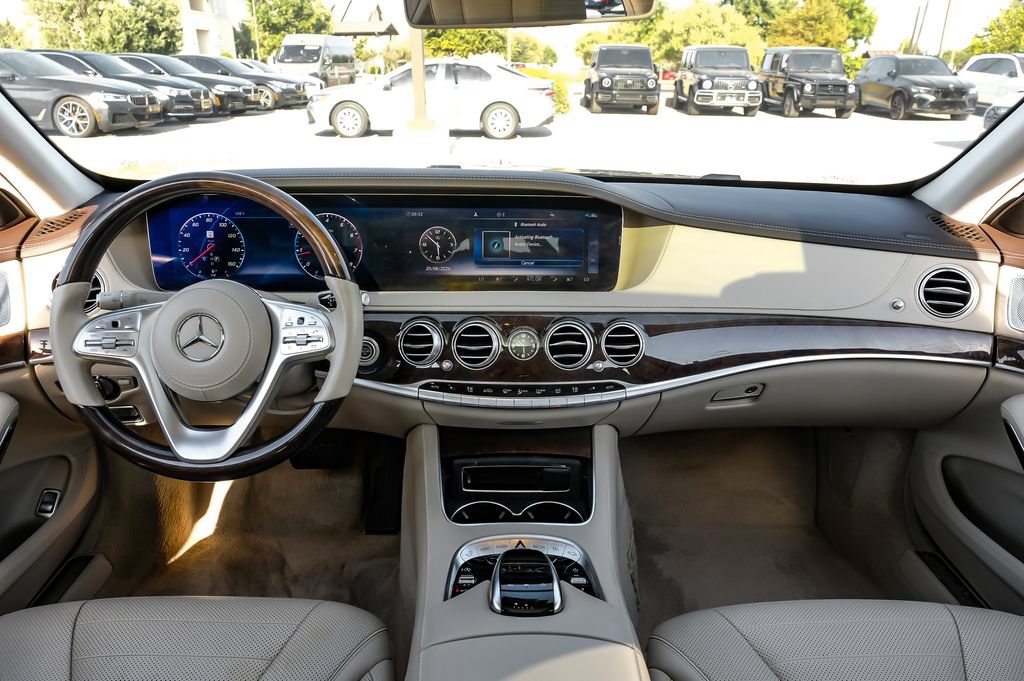 Used 2019 Mercedes-Benz S 560 Sedan image 12