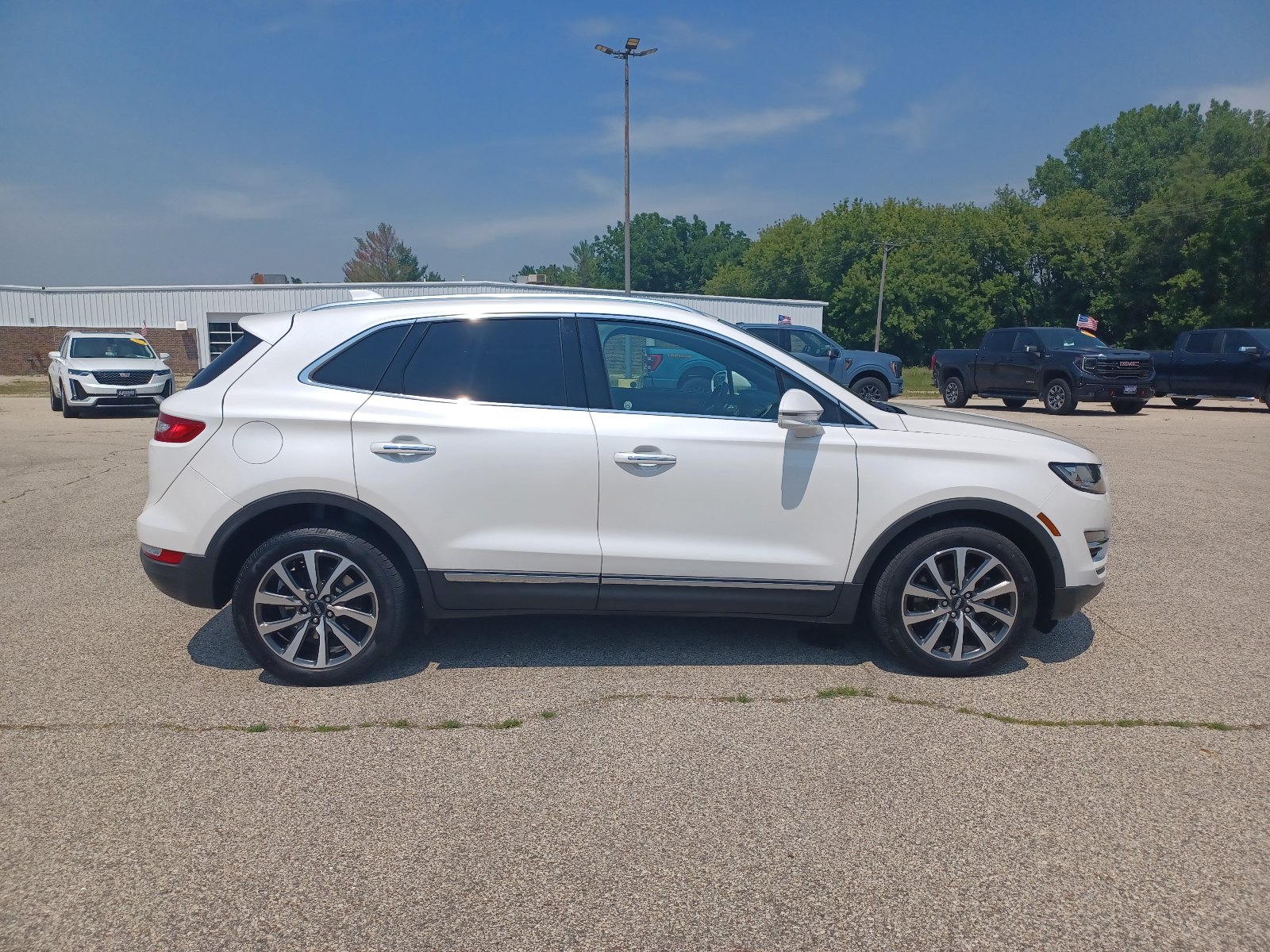 Used 2019 Lincoln MKC Reserve w/ MKC Technology Package AWD/4WD image 5